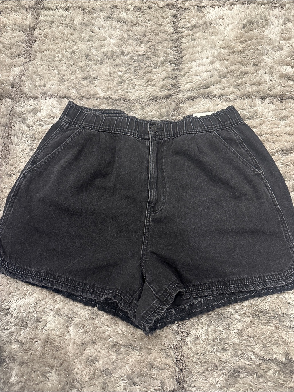 AE black jean Mom Short